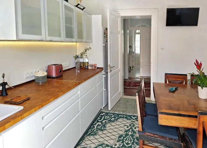 Privat bolig Romantic With Stunning Sea View *